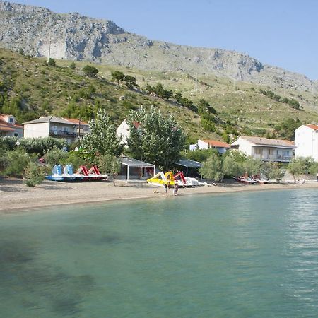 Apartment Mikulic Duće Екстериор снимка